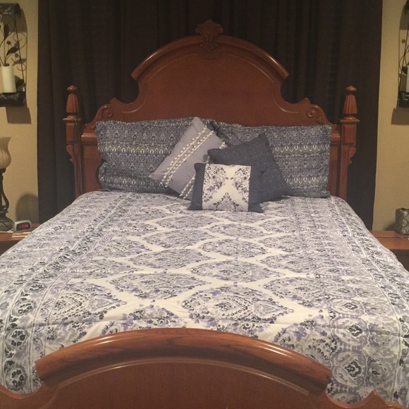 Bedding 6 Piece J Queen New York Queen Size Comforter Set Poshmark